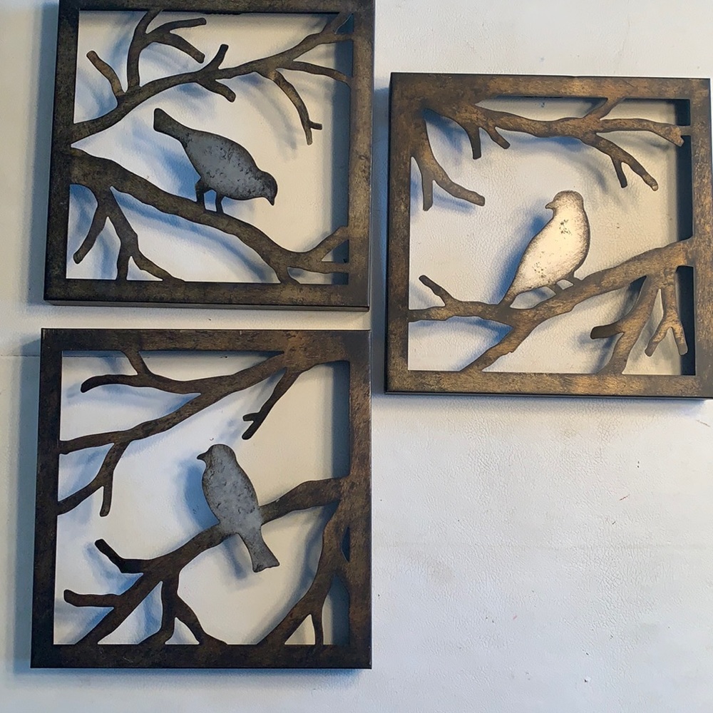 3 metal bird wall hangings